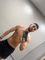 641054196: Chico busca chica en Valencia