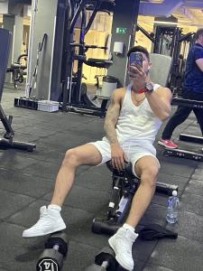 Chico busca chica en Tenerife: 