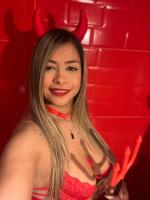 655421435: Chica busca chico en Melilla