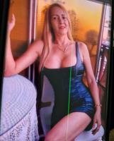 672874493: Chica busca chico en Barcelona