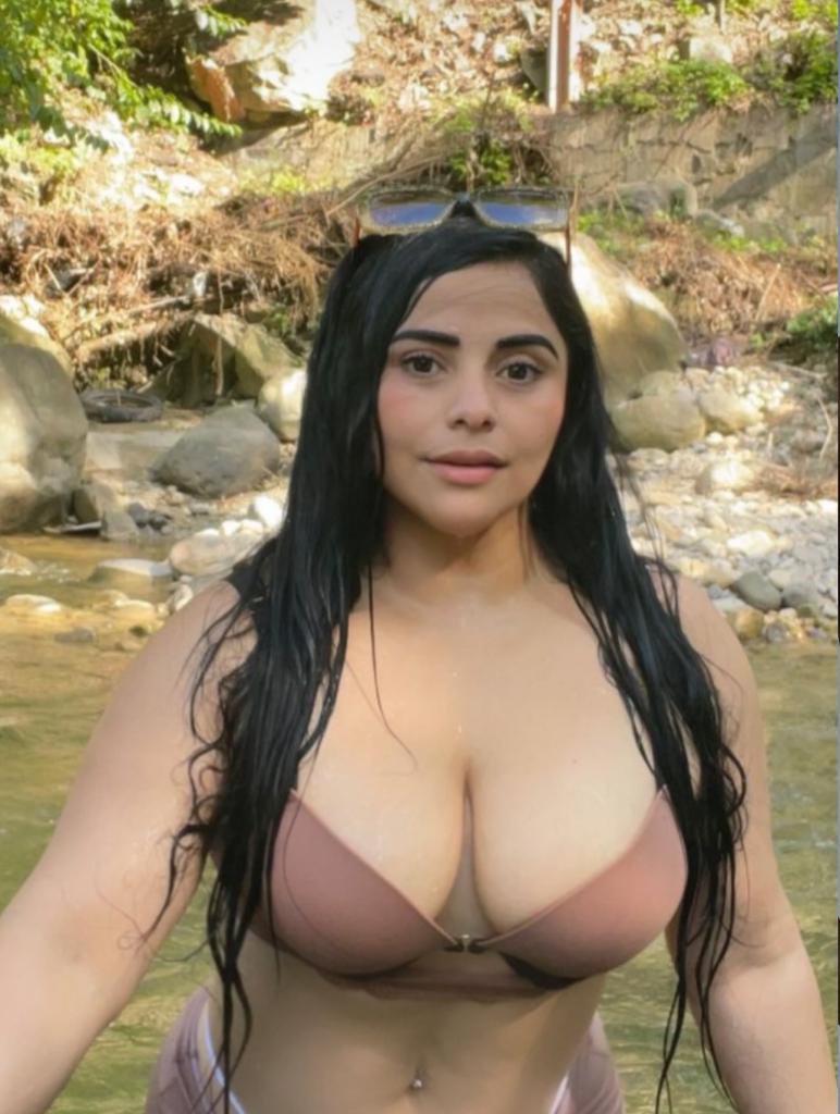 613950846: Chica busca chico en Burgos