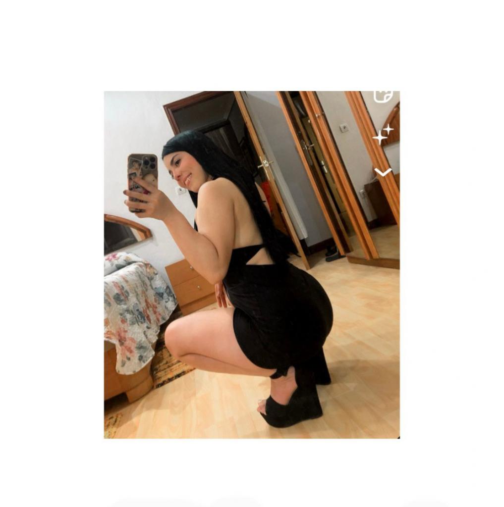 Chica busca chico en Huelva: 