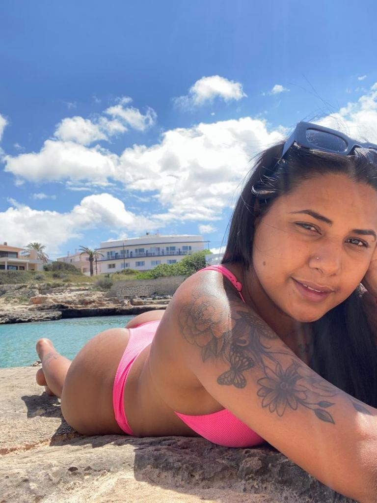 603694425: Chica busca chico en Mallorca