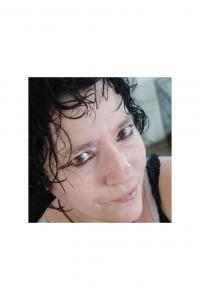 697739931: Chica busca chico en Valencia