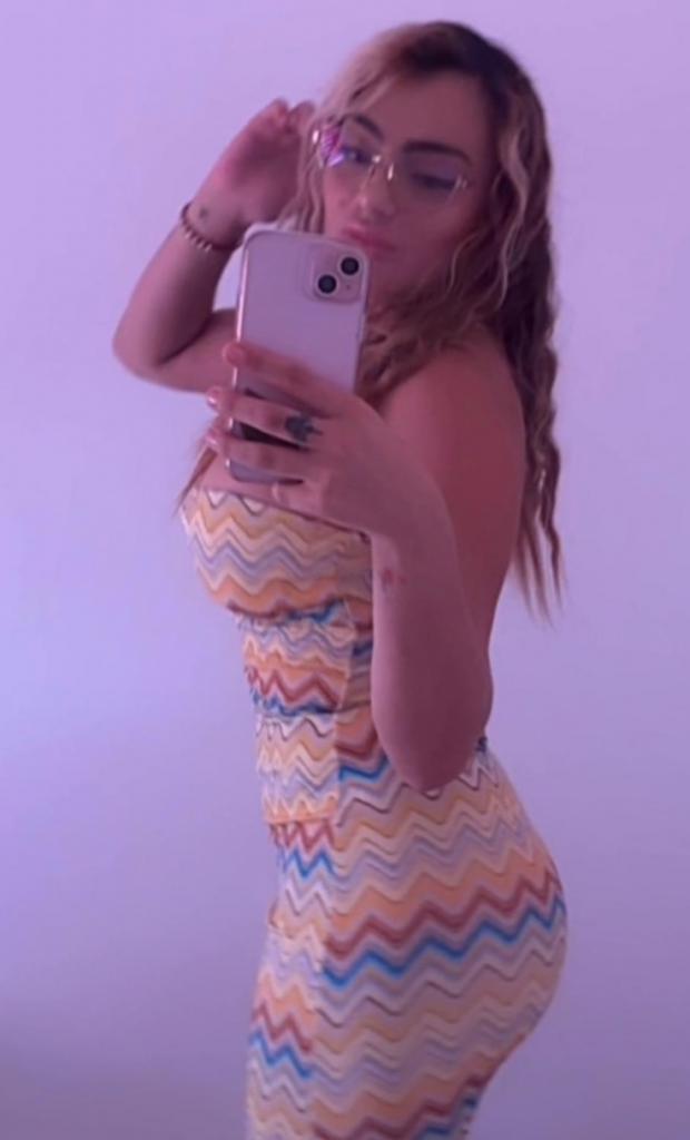 614615245: Chica busca chico en Sevilla