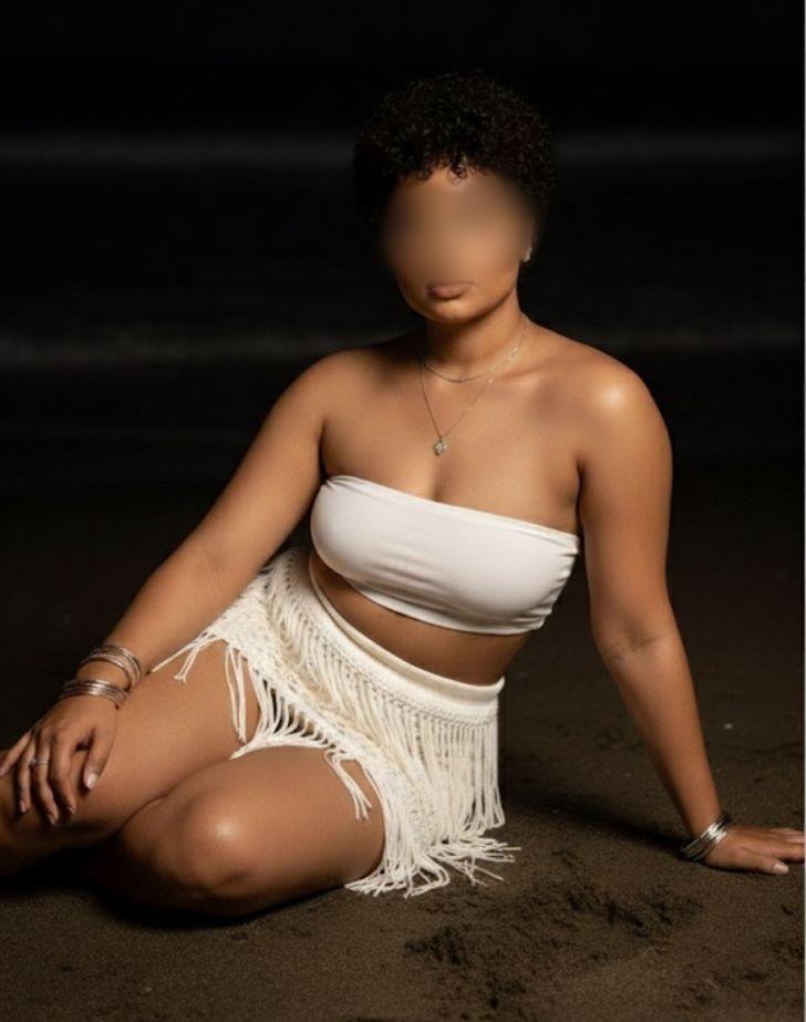 Chica busca chico en Murcia: 