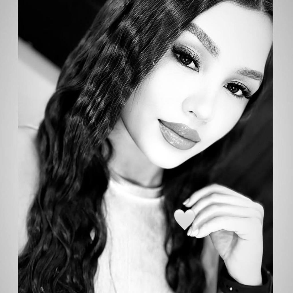 Chica busca chico en Mallorca: 