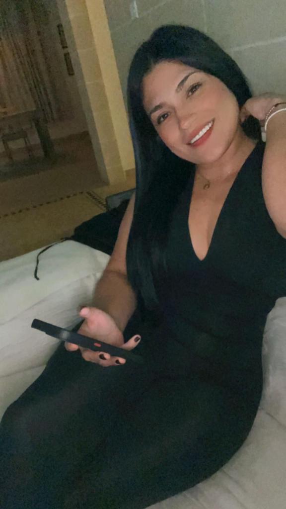 Chica busca chico en Cádiz: 