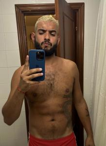 Chico busca chica en Huelva: 