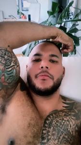 Chico busca chica en Barcelona: 