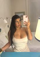 614879347: Chica busca chico en Granada