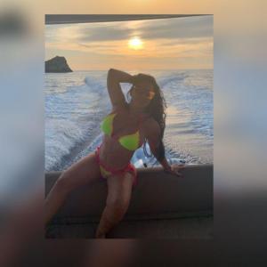 Chica busca chico en Ibiza: 