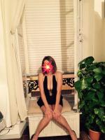 614367855: Chica busca chico en Pontevedra