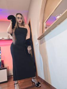 677942227: Transexual en Las Palmas