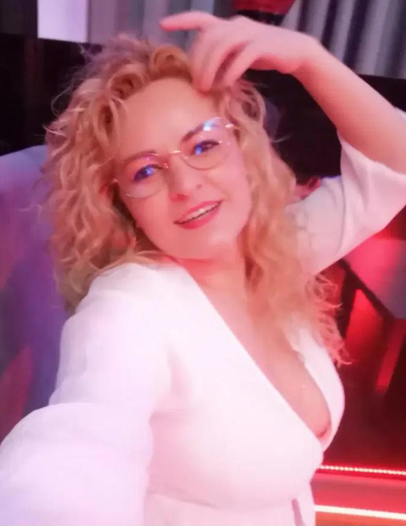 Chica busca chico en La Coruña: 