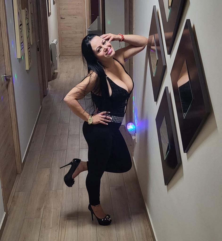 Chica busca chico en Barcelona: 