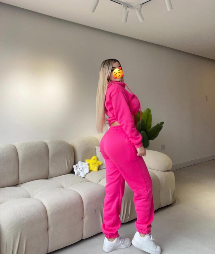 Chica busca chico en Tenerife: 