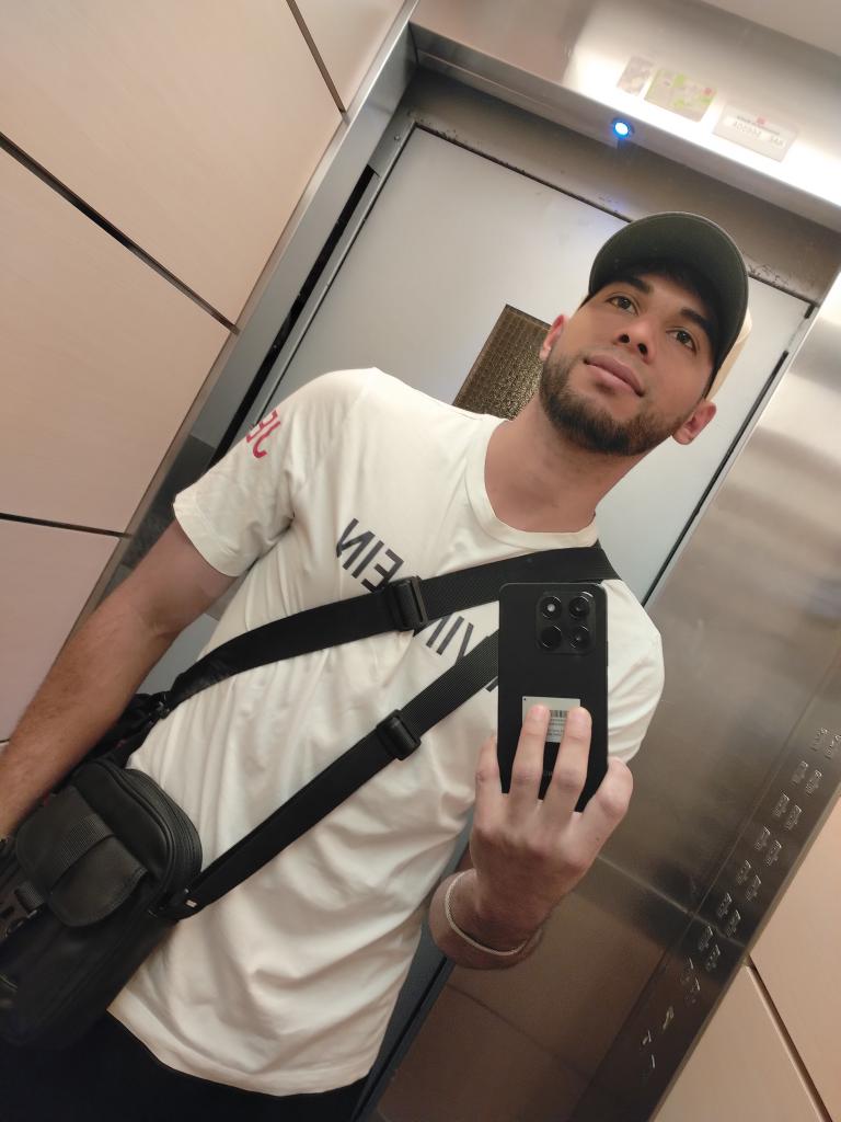 Chico busca chica en Madrid: 