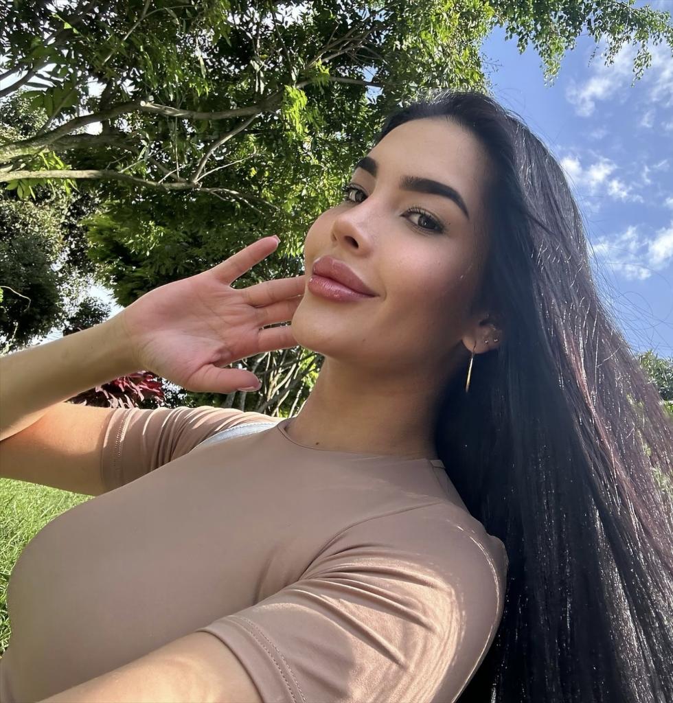 Chica busca chico en Barcelona: 