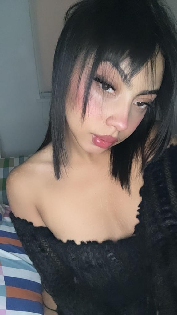 604172766: Chica busca chico en Málaga