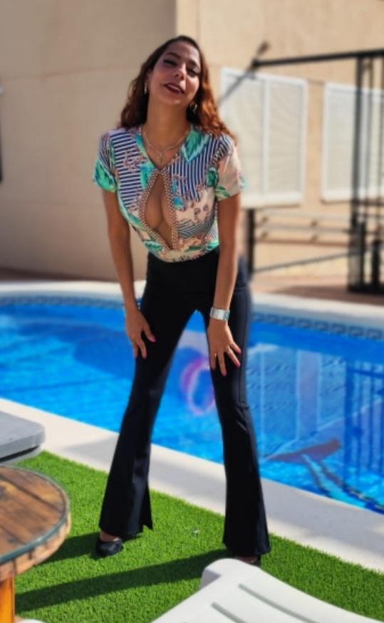 624824690: Chica busca chico en Barcelona