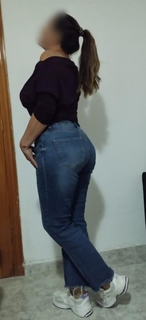 641547270: Chica busca chico en Tenerife