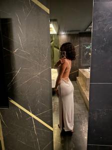 647208892: Chica busca chico en Alicante