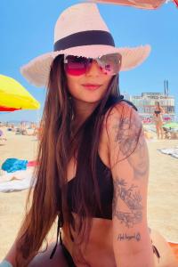 635164595: Chica busca chico en Madrid