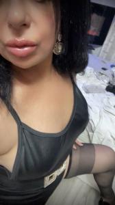 683107628: Chica busca chico en Gerona