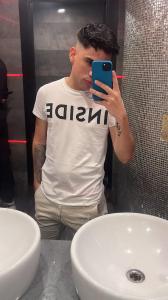 677649378: Chico busca chica en Málaga