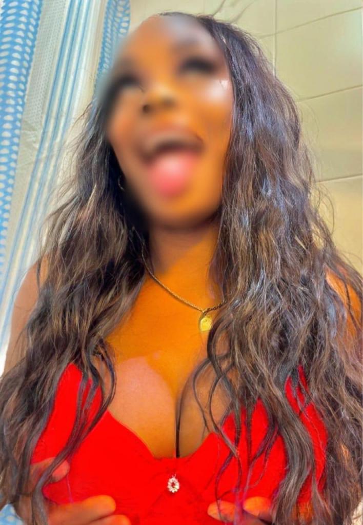 742046825: Chica busca chico en Vizcaya