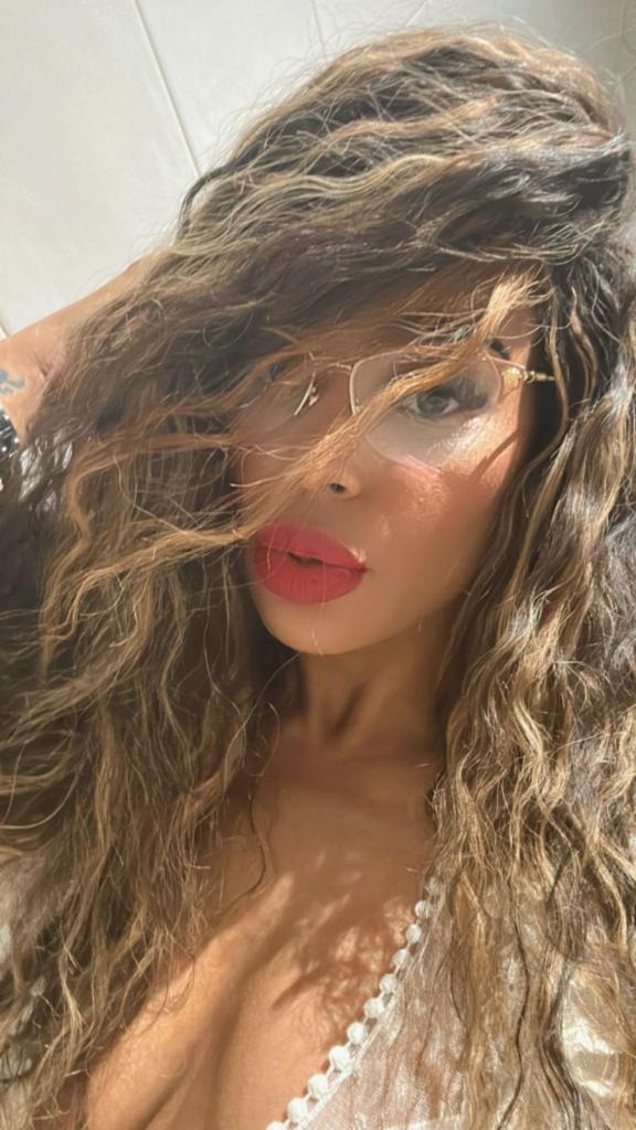 Chica busca chico en La Coruña: 