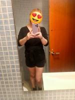 663051742: Chica busca chico en Barcelona