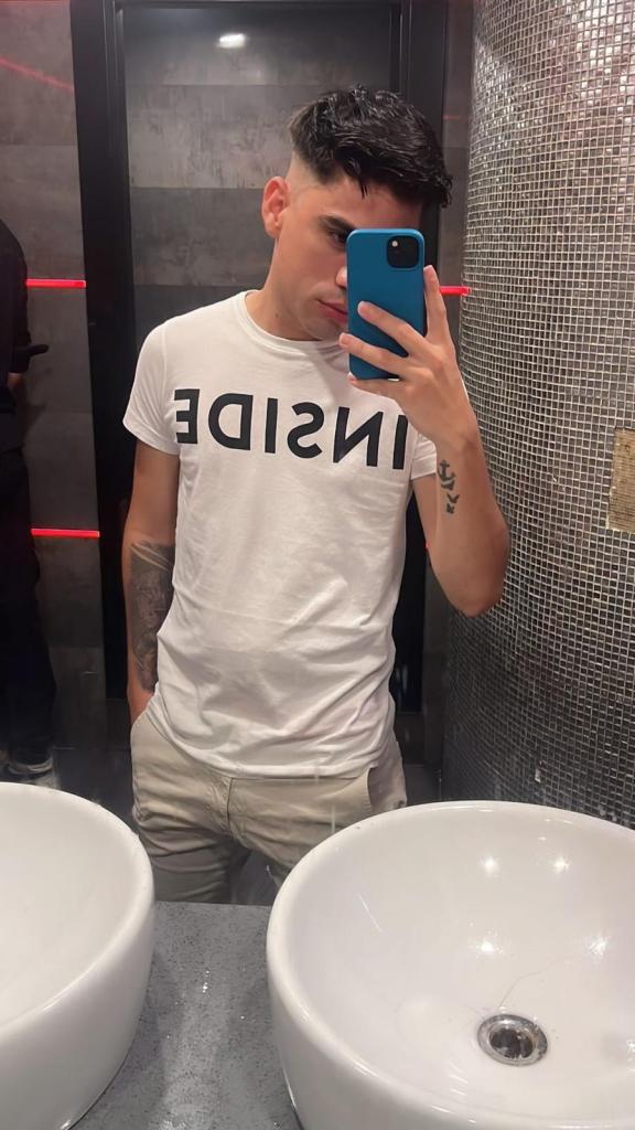 Chico busca chica en Málaga: 