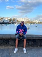 602546087: Chico busca chica en Las Palmas