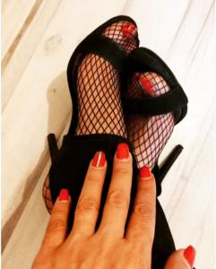 660813737: Chica busca chico en Madrid