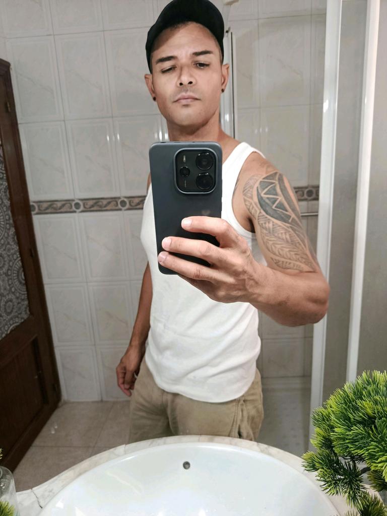 602728723: Chico busca chica en Orense