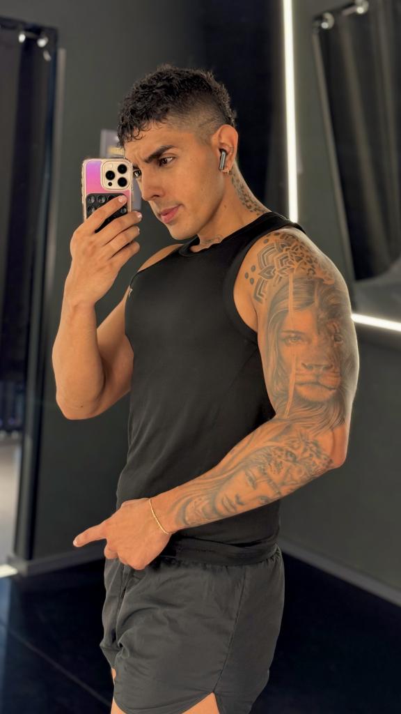 Chico busca chica en Valencia: 