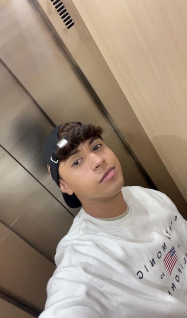 Chico busca chica en Barcelona: 