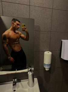 641436461: Chico busca chica en Pontevedra