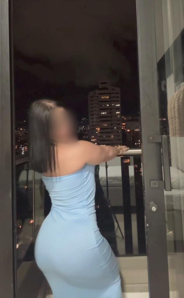 Chica busca chico en Sevilla: 