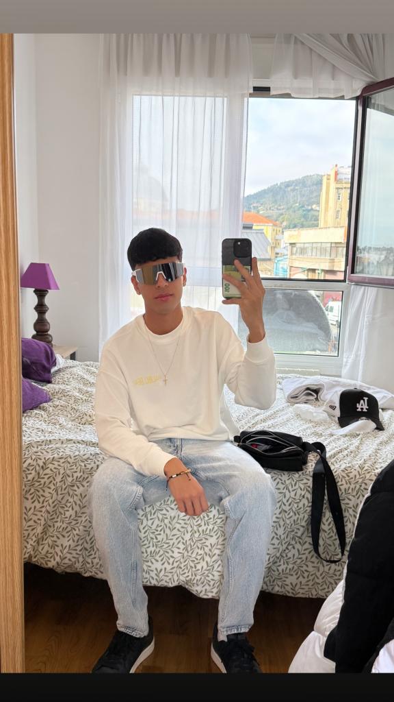 614520794: Chico busca chica en León