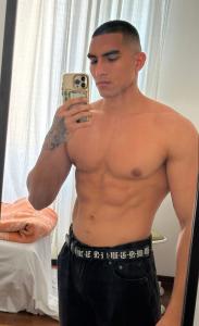 Chico busca chica en Barcelona: 