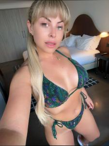 Chica busca chico en Cádiz: 