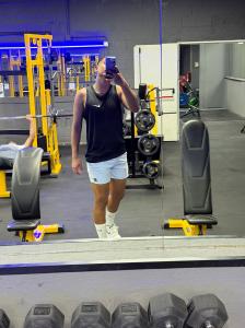 Chico busca chica en Cádiz: 