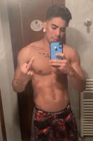 617630921: Chico busca chica en Barcelona