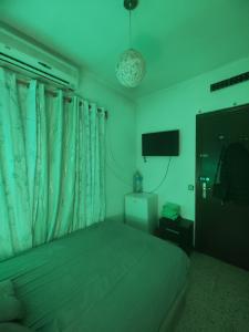 601514271: Chica busca chico en Barcelona