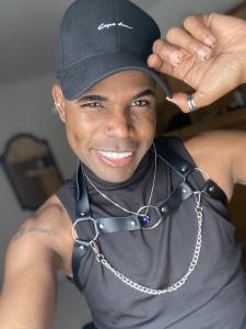 646894701: Chico busca chica en Orense