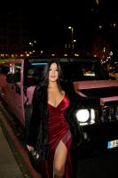 617045449: Chica busca chico en Madrid