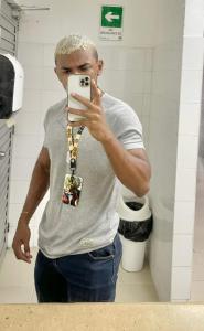 Chico busca chica en Gerona: 